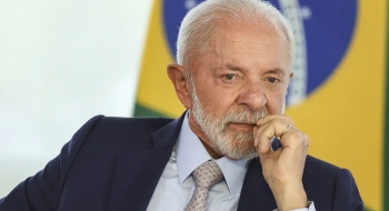 Lula está bem e permanece em repouso no Alvorada